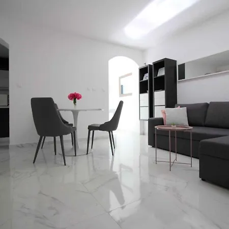 In Porec/istrien 40339 Апартаменты