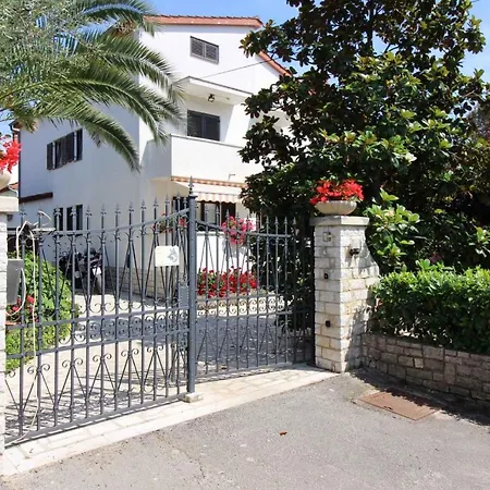 In Porec/istrien 40339 Апартаменты